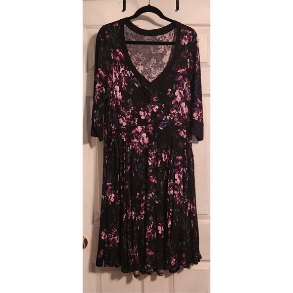 torrid | Mini Supersoft Plush V-Neck Skater Dress - Picture 5 of 6